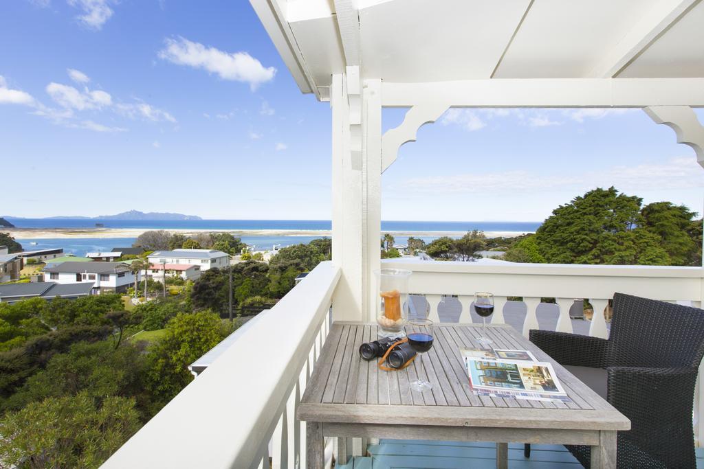 Mangawhai Lodge Екстериор снимка