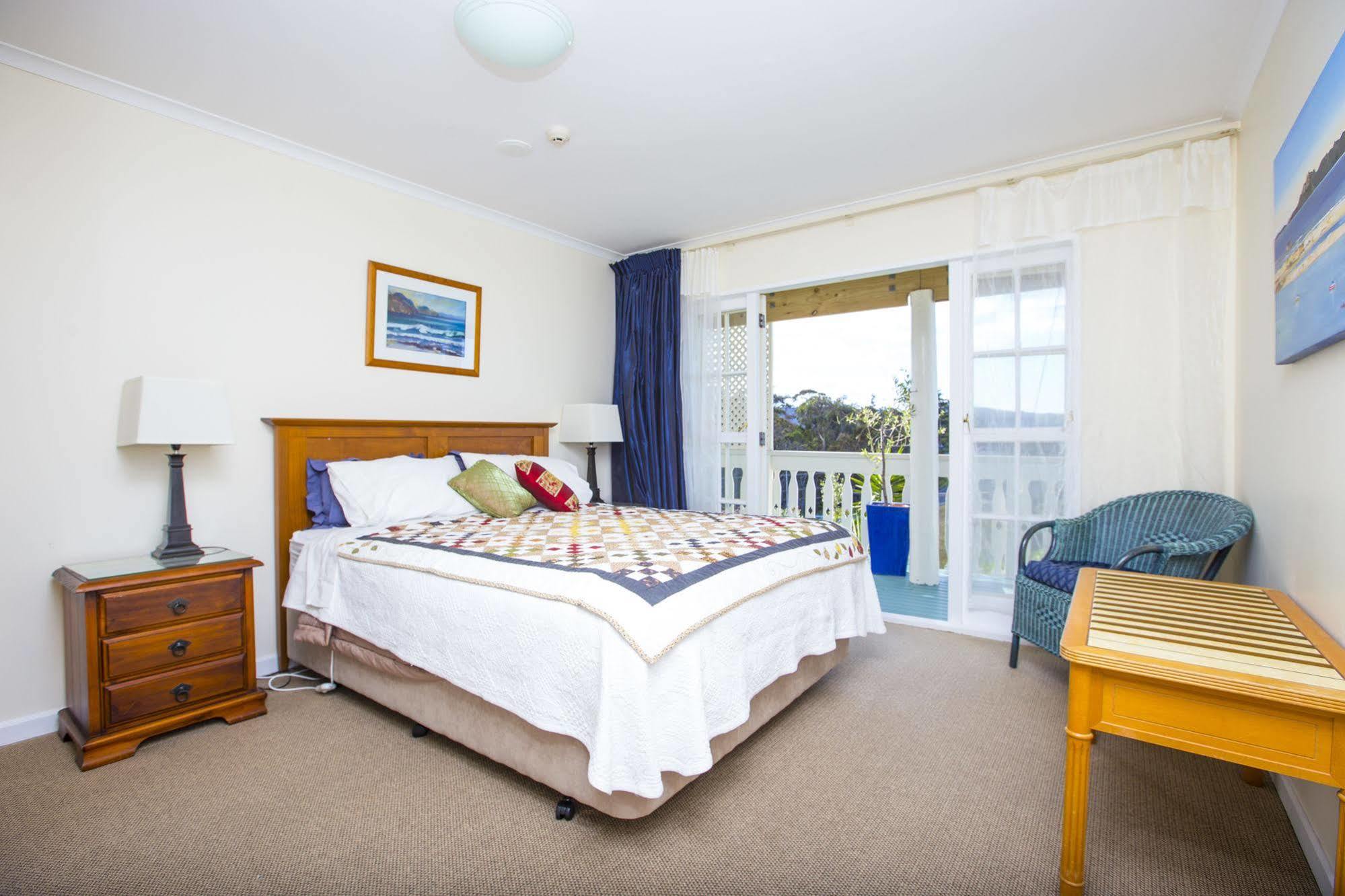 Mangawhai Lodge Екстериор снимка