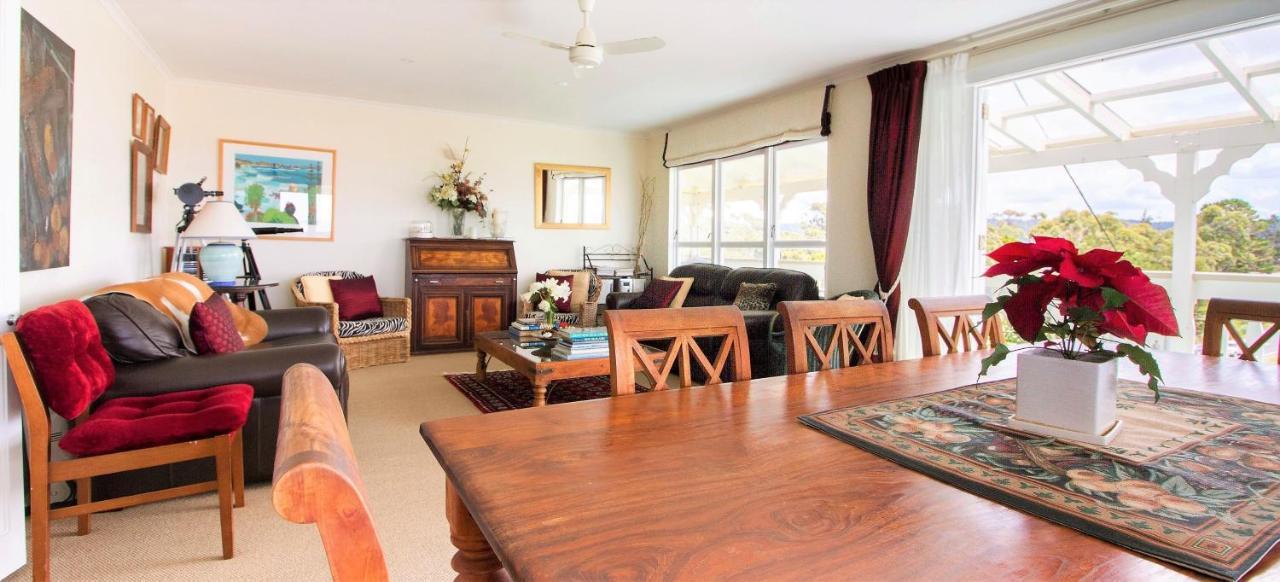 Mangawhai Lodge Екстериор снимка